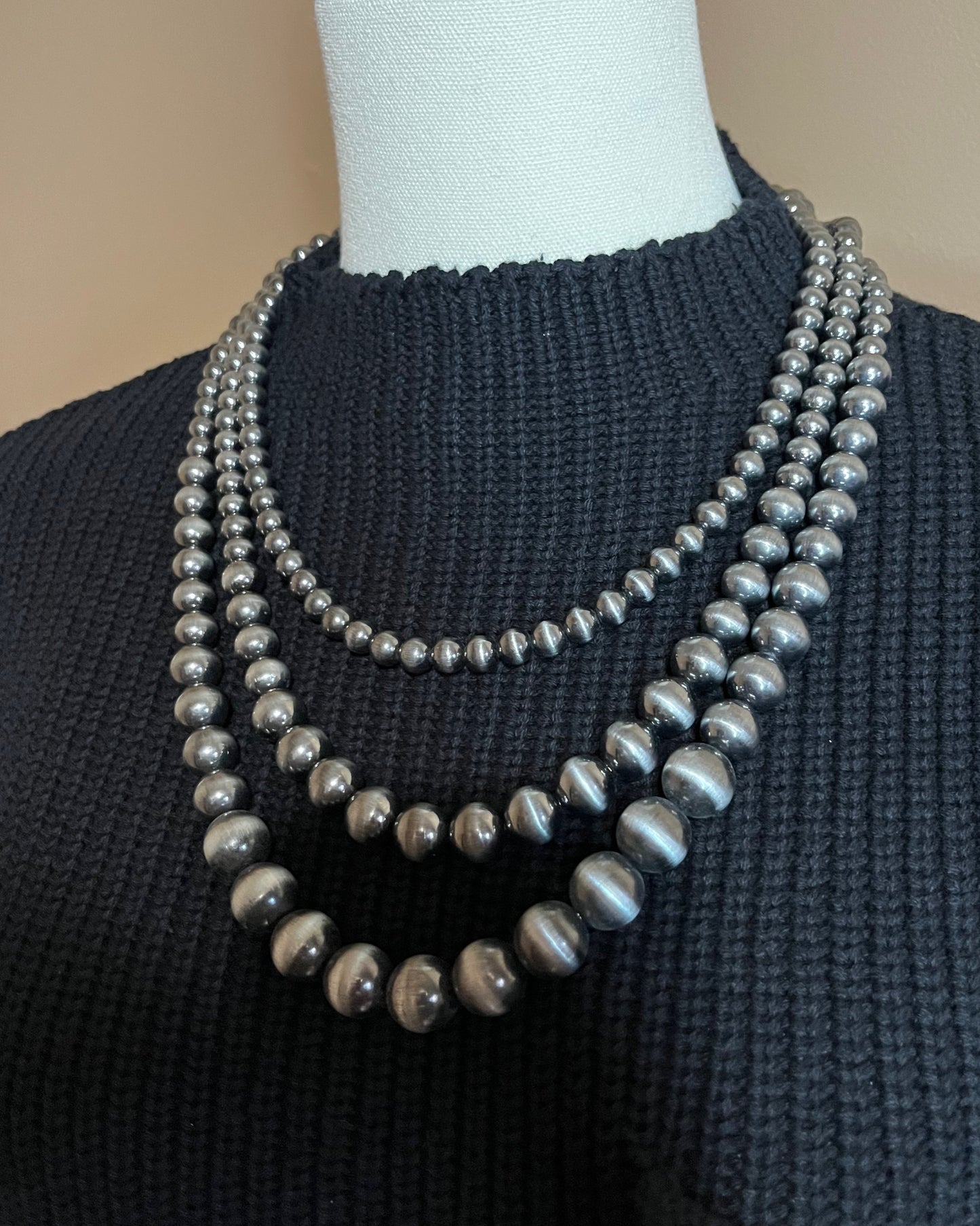 “Taos” Pearl Necklace