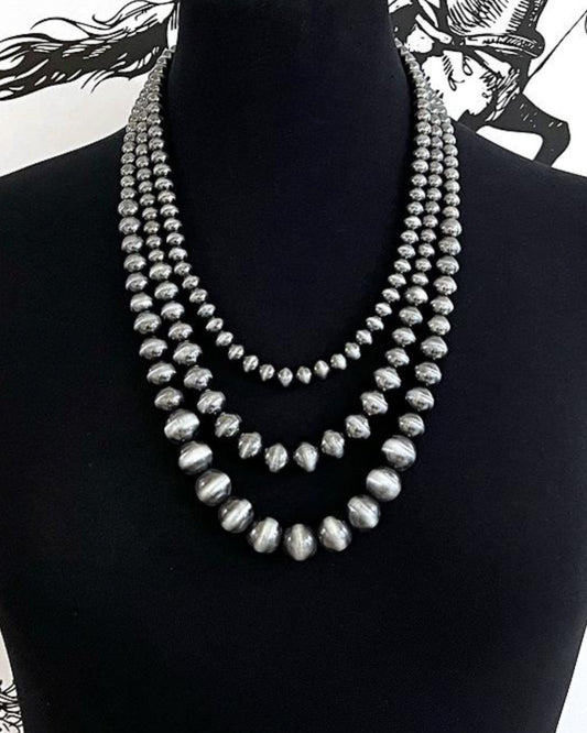 “Taos” Pearl Necklace