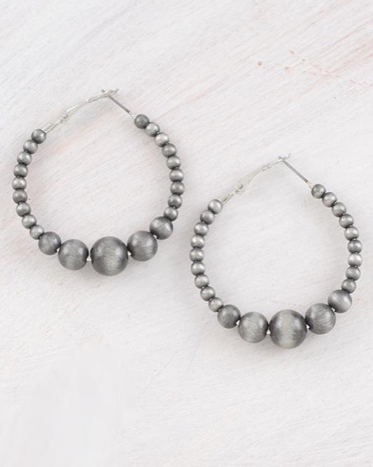 Graduated Pearl Hoop Earrings