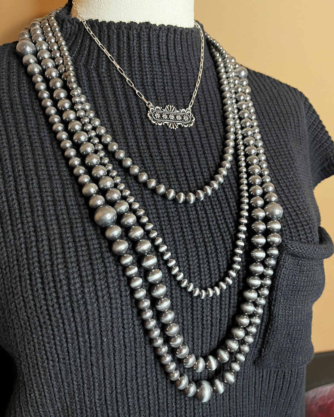 “Laine” Layered Pearl Necklace